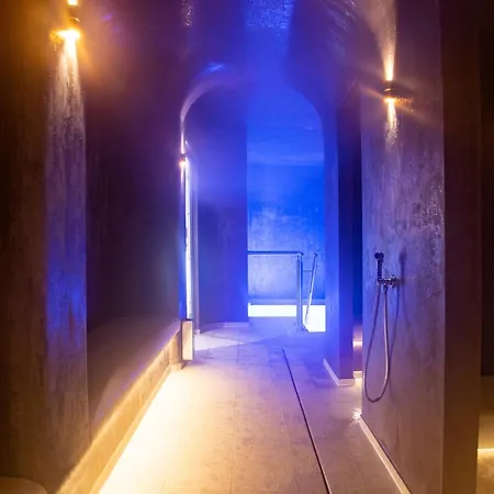 Hotel 6717 Nature & Le Clos Des Delices 4*