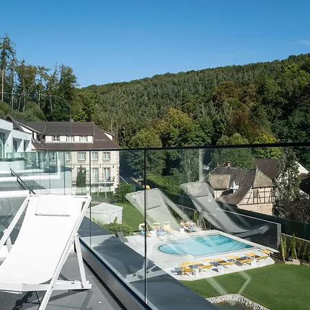 6717 Nature & Le Clos Des Delices ホテル 4*