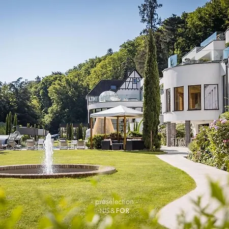 6717 Nature & Le Clos Des Delices 4* 奥特罗特