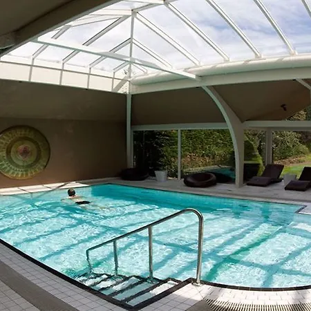 6717 Nature & Le Clos Des Delices ホテル オットロット