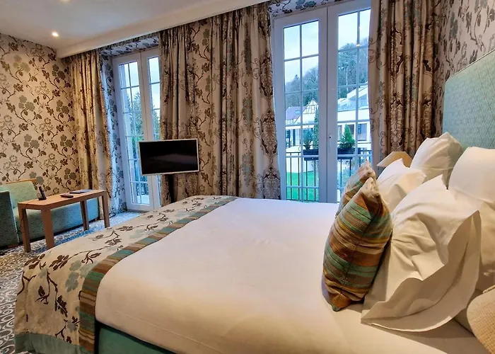 Hotel 6717 Nature & Le Clos Des Delices 4*