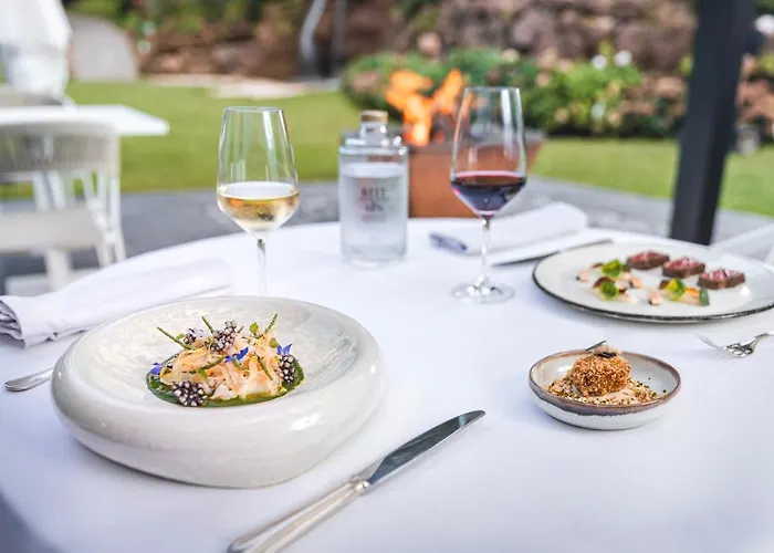 Hotel 6717 Nature & Le Clos Des Delices 4*