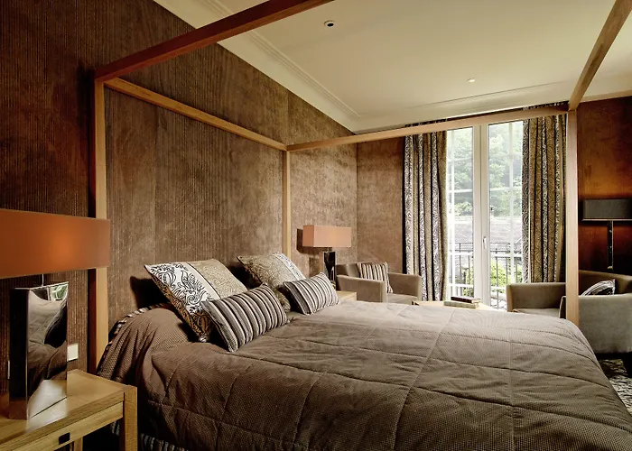 6717 Nature & Le Clos Des Delices Hotel