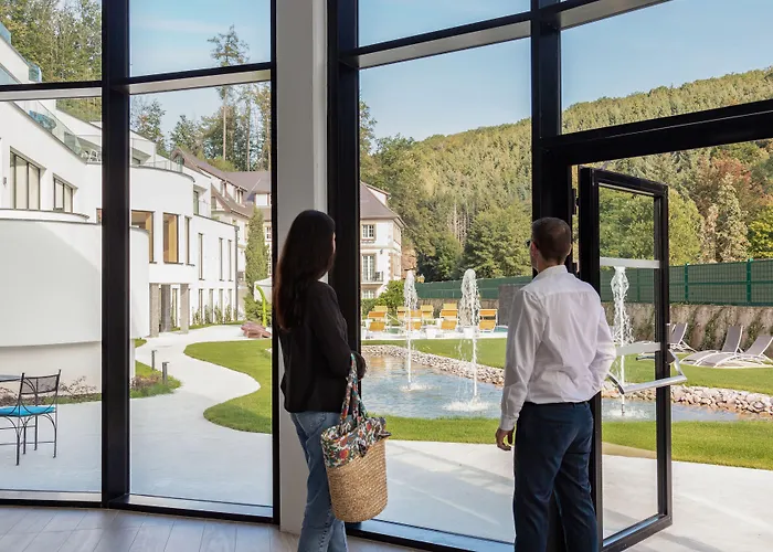 6717 Nature & Le Clos Des Delices 4*